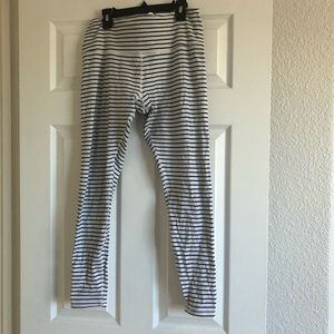 B/W striped Glyder leggings.